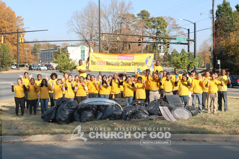 World Mission Society Church of God, wmscog, Mother's Street, cleanup, movement, mother, campaign, trash, garbage, leaves, volunteers, volunteerism, unity, global, world, north carolina, charlotte, durham, raleigh, christian